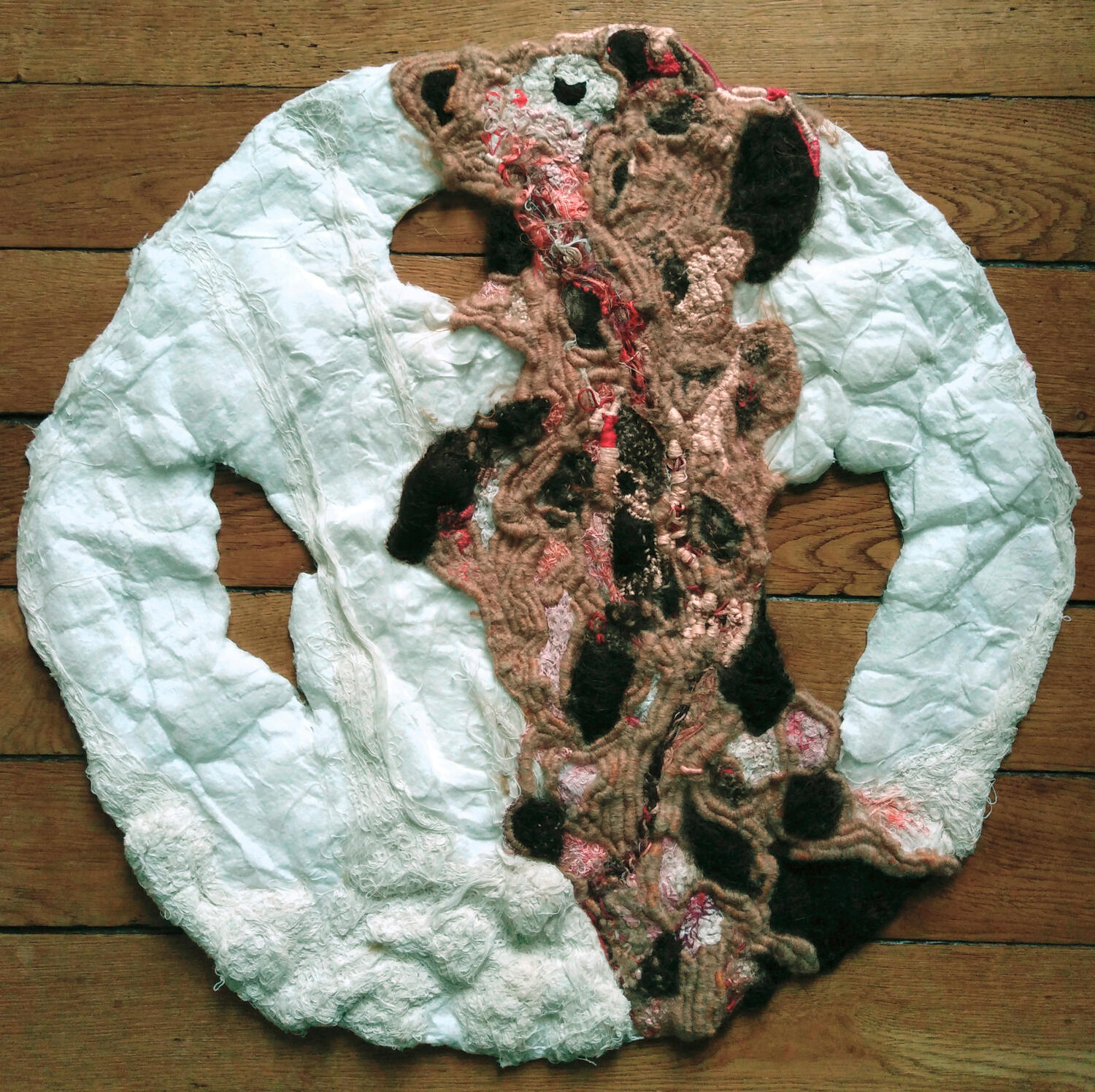 art textile-fiber art-threads-fil-coton-cotton-Maureen Lasne-Contemporary art-wool-hair-laine-cheveux-Organic piece